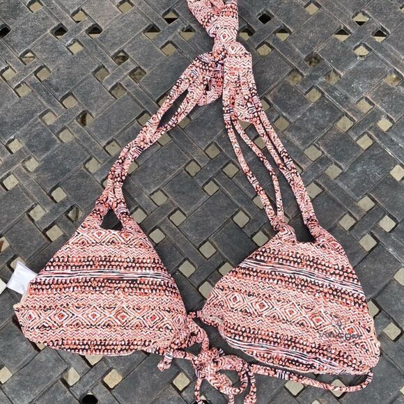 Volcom NWT Wild Daze Orange/Black/White Triangle Bikini Top Size Small. - Picture 2 of 7